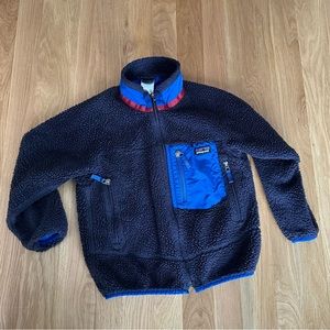 Patagonia Fleece retro X Jacket in Navy Blue.  Youth Size S (7/8)